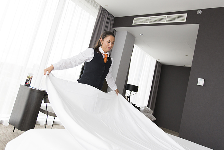 pokojówka w hotelu praca 2025
